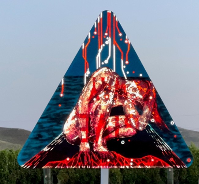 'Tri-Tuning' Give Way Sign Under Lights